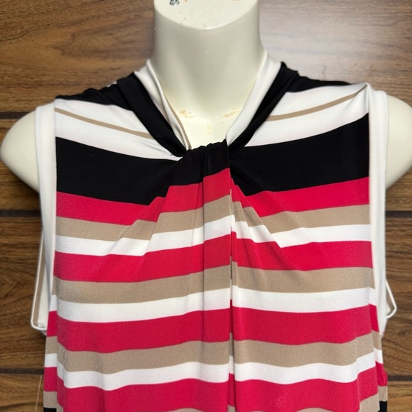 Tommy Hilfiger size medium NWT Black and Pink Sleeveless Blouse with twist Front - Picture 10 of 10